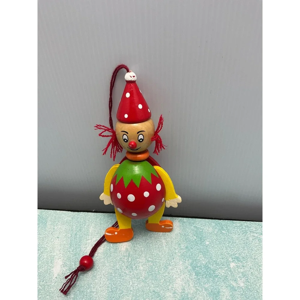 Vintage Wooden Pull String Clown Doll Strawberry Outfit Hanging Ornament Toy‎